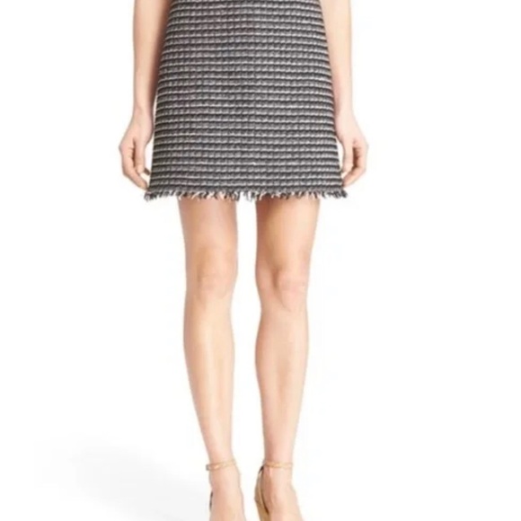 Tory Burch Dresses & Skirts - Tory Burch Womens Raffia B/W Tweed Fringe Striped A-Line Skirt (size 6)